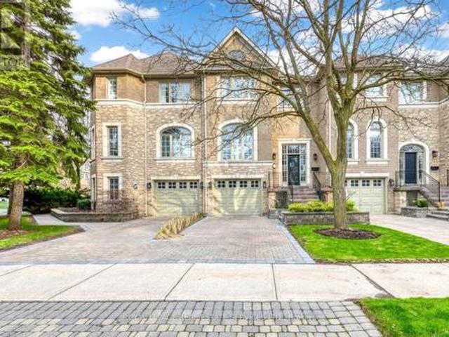 Townhouse for sale in Woburn, Ontario