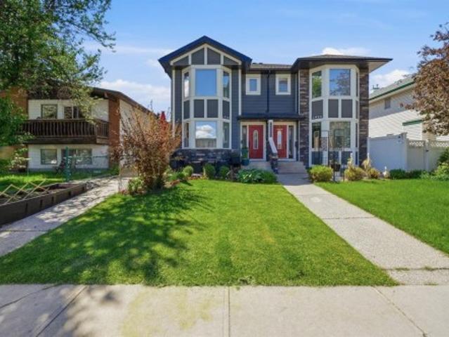 Townhouse for sale in Killarney, Calgary