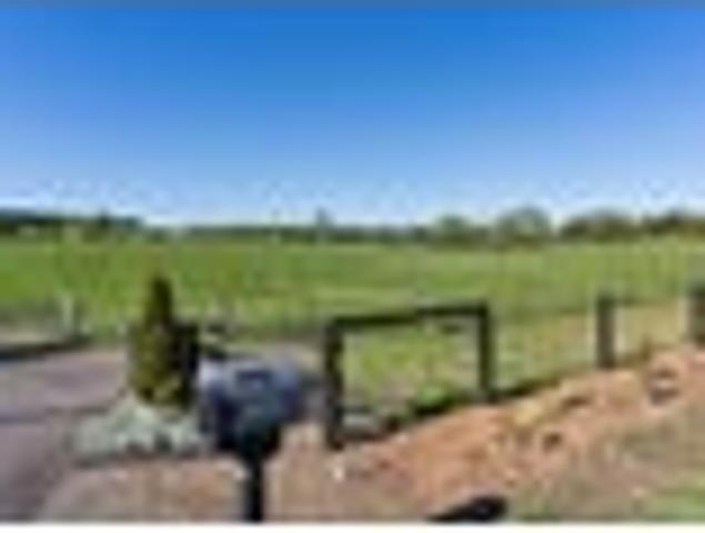 Land for sale in Patumāhoe, Franklin