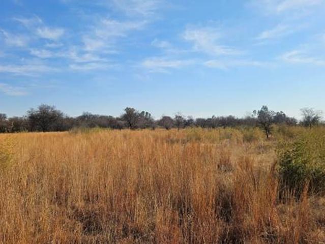 Land for sale in Dr Kenneth Kaunda, North West