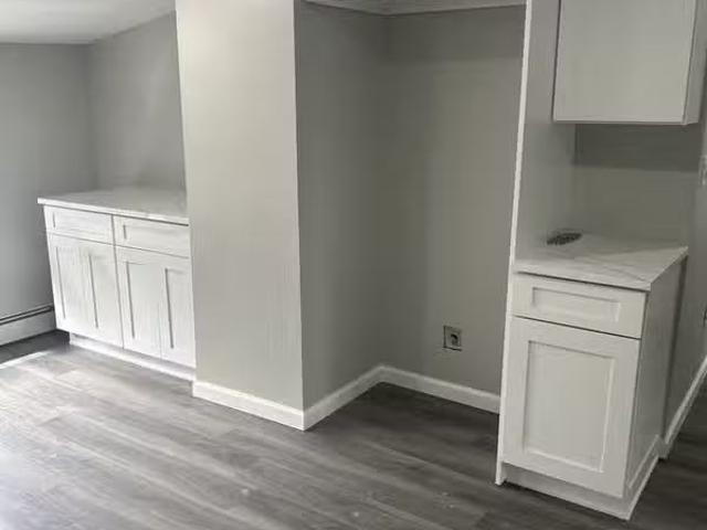 Condo for rent in Clifton