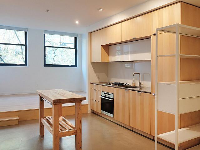 Apartment for rent in Vancouver, British Columbia