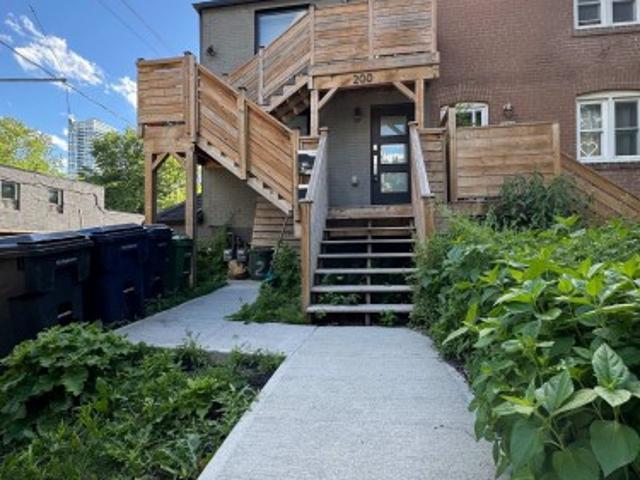 House for rent in Woburn, Ontario