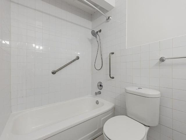 Apartment for rent in Toronto, Golden Horseshoe