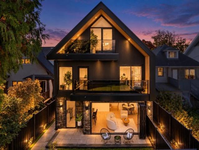 Duplex for sale in Grandview-Woodland, Vancouver