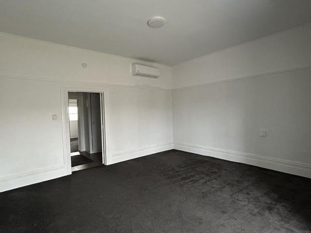 Apartment for rent in Heathcote, Canterbury
