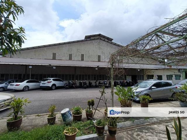 Warehouse for sale in Malaka