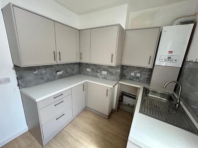 Apartment for rent in Falcon Lodge, Wales