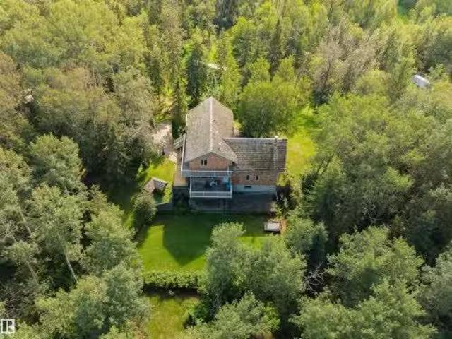 House for sale in Alberta