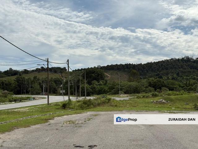 Shop for sale in Perak