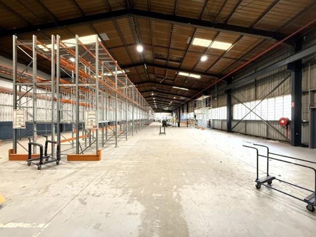 Warehouse for rent in Toombul, Queensland