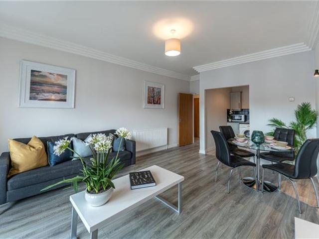Apartment to rent in Bluebell, North Tipperary
