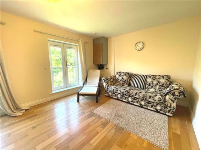 Apartment to rent in Bluebell, North Tipperary