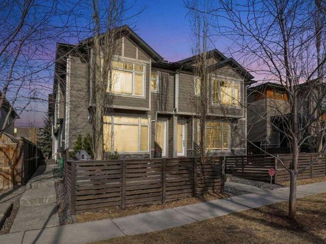 Townhouse for sale in Northwest, Alberta