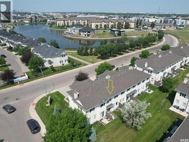 Townhouse for sale in Wood Meadows, Regina