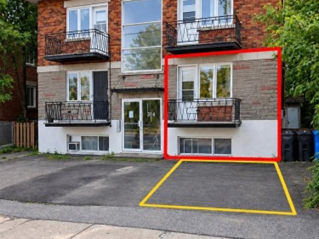 Property for rent in Vieux-Longueuil, Longueuil