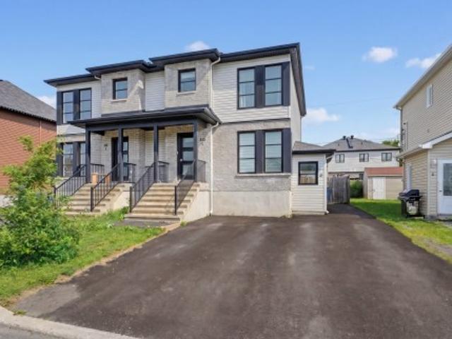 House for rent in Thurso, Quebec