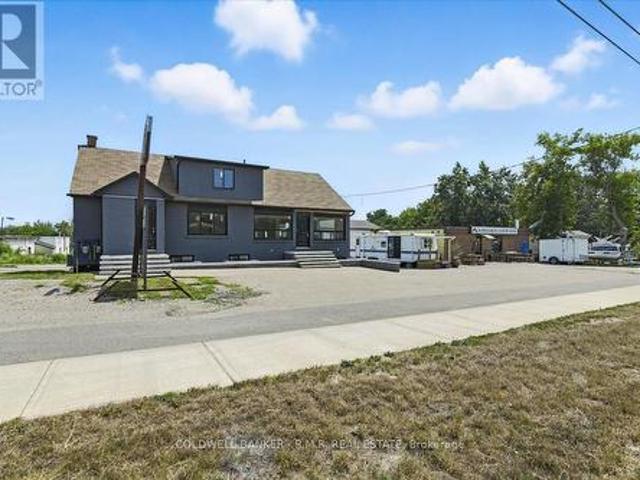 Commercial for rent in Durham, Ontario