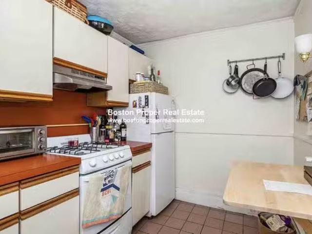 Condo for rent in Boston, Beacon Hill Condo for rent in Boston, Beacon Hill
