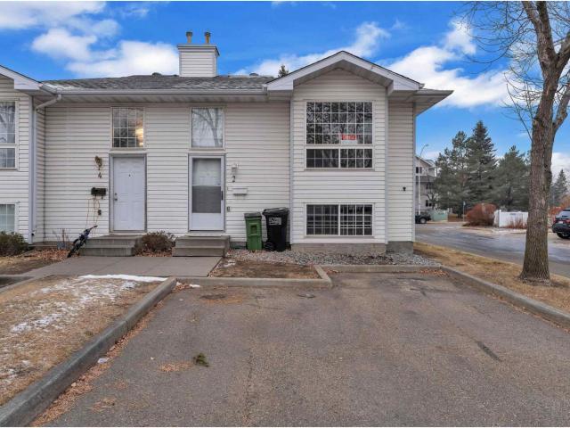 Townhouse for sale in Wedgewood, Alberta