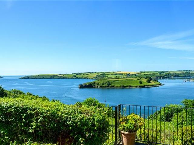 Detached House for sale