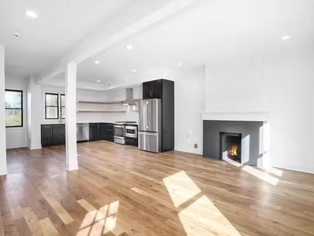 Condo for rent in Detroit