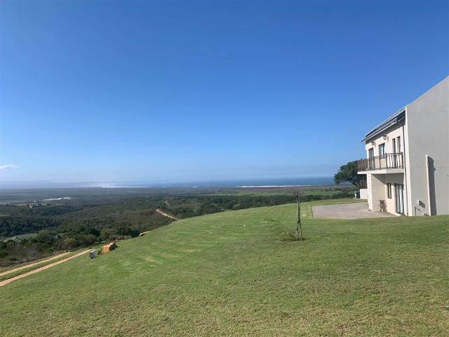 Property for sale in Jeffreys Bay, Kouga Local Municipality