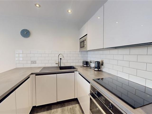 Apartment to rent in Bluebell, North Tipperary
