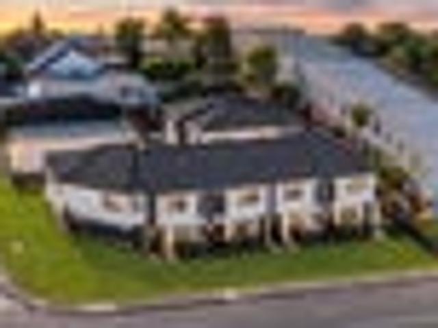 Townhouse for sale in Mount Wellington, Maungakiekie-Tāmaki