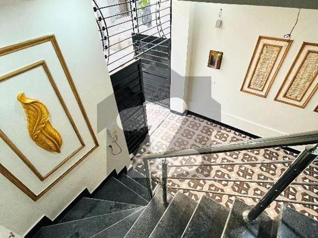 House for sale in تحصیل فیصل آباد شہر, فیصل آباد ڈویژن
