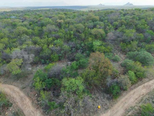Property for sale in Hoedspruit, Maruleng Local Municipality