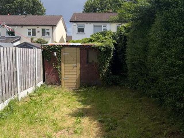 Terraced House to rent in Clondalkin, North Tipperary