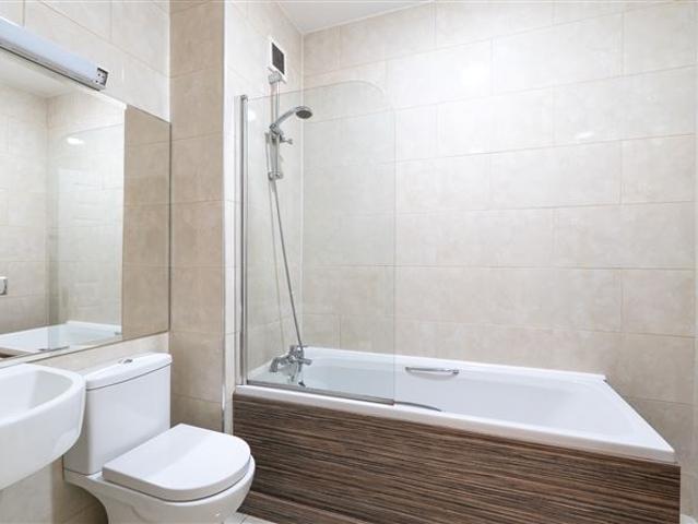 Apartment to rent in Bluebell, North Tipperary