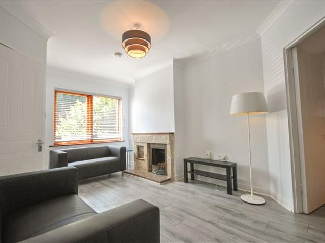 Apartment to rent in Bluebell, North Tipperary
