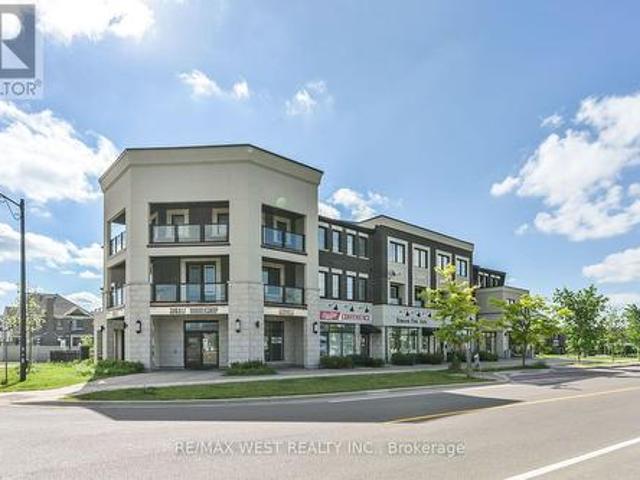 Commercial for rent in York, Ontario
