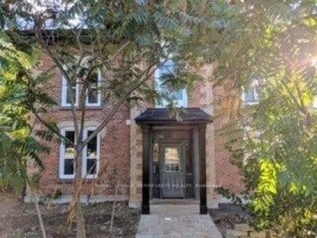 House for rent in Georgetown, Golden Horseshoe