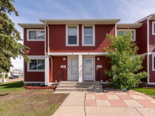 Townhouse for sale in Wedgewood, Alberta