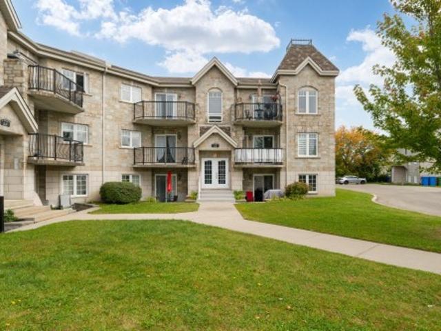 Condo for sale in Quartier des Jardins, Saint-Eustache