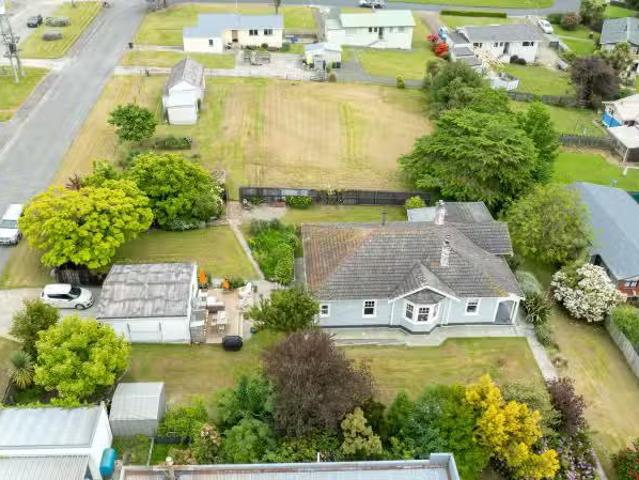 House for sale in Otakou
