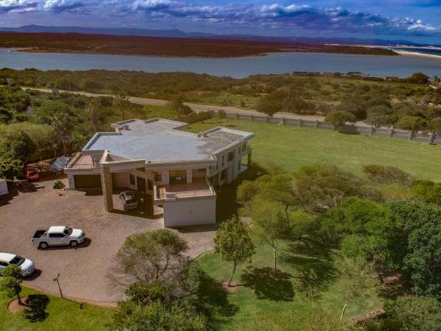 Farm for sale in Cape St Francis, Eastern Cape