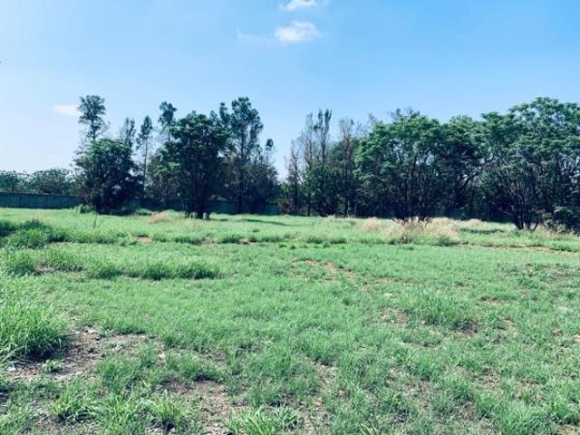 Land for sale in Tlhabane, North West