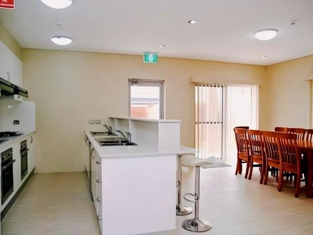 Granny Flat for rent in Sydney, New South Wales
