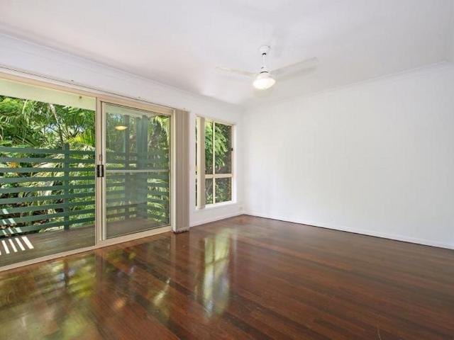 Townhouse for rent in Toombul, Queensland