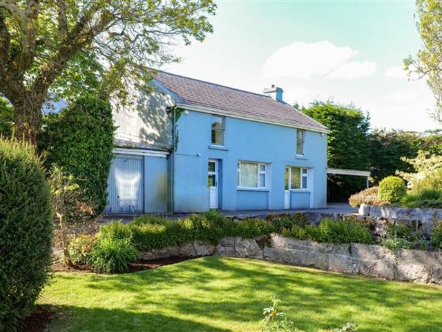 Detached House for sale in Cathair na Gaillimhe, County Galway