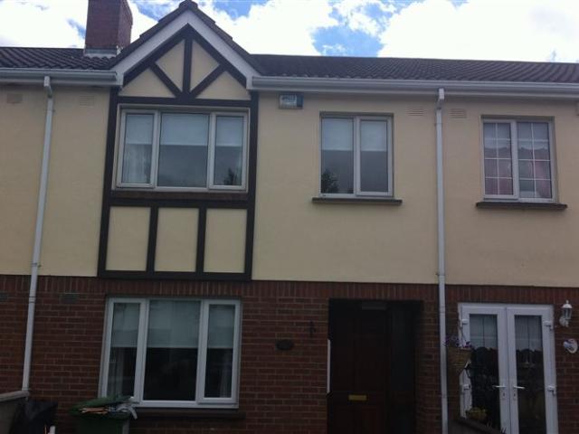 Terraced House to rent in Tallaght, North Tipperary