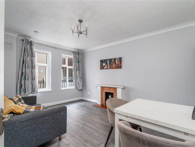 Apartment to rent in Bluebell, North Tipperary