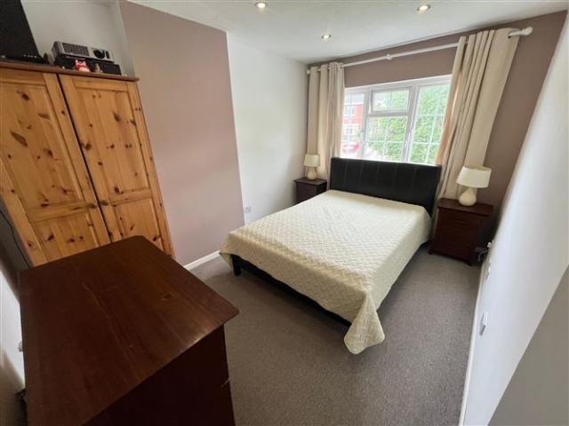 Terraced House to rent in Bray, North Tipperary