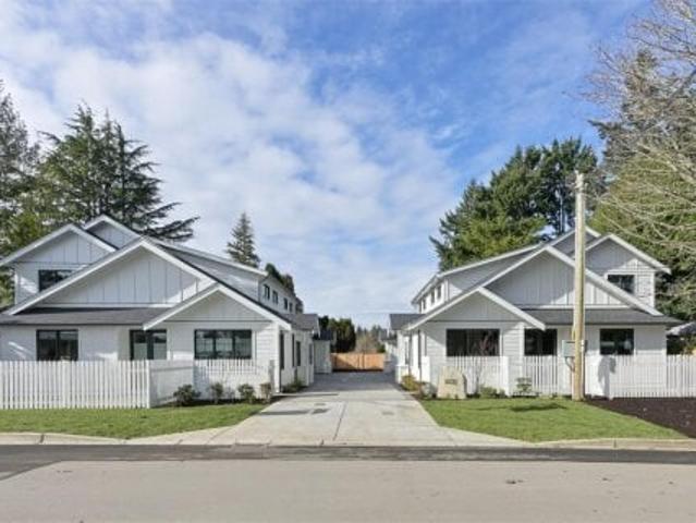 Duplex for sale in Saanich, British Columbia