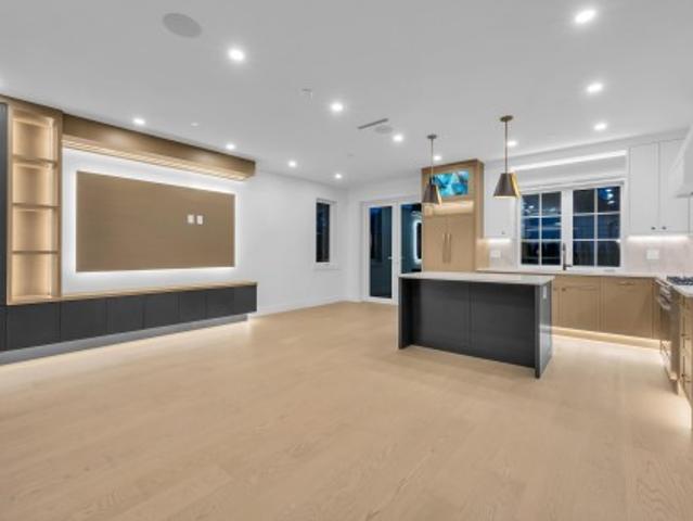 Duplex for sale in Collingwood, Vancouver