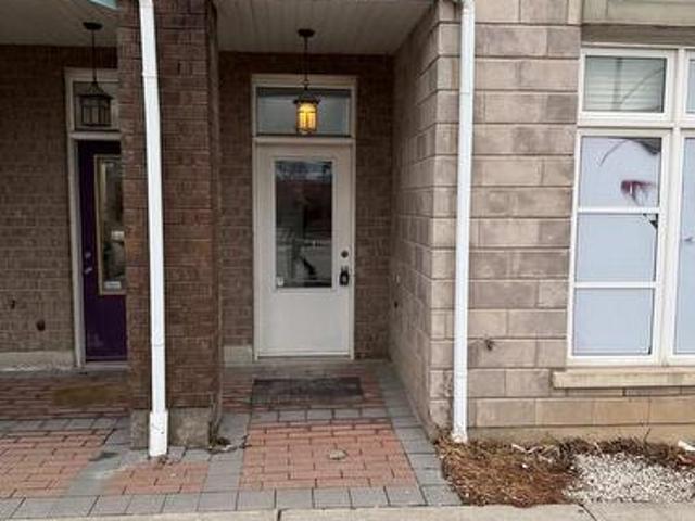 Commercial for rent in Georgina, Ontario